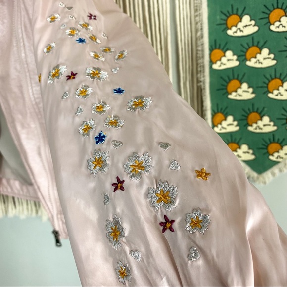 Jessica Simpson Faux Leather Satin Embroidered Sleeve Light Pink Floral Jacket L - Picture 11 of 11